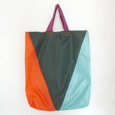 Create a Reusable Bag by Broken Umbrellas